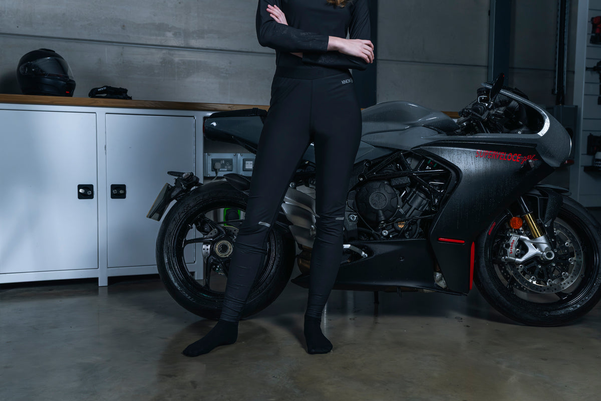 Knox Dual Active Unisex Base Layer Trousers - Black lifestyle