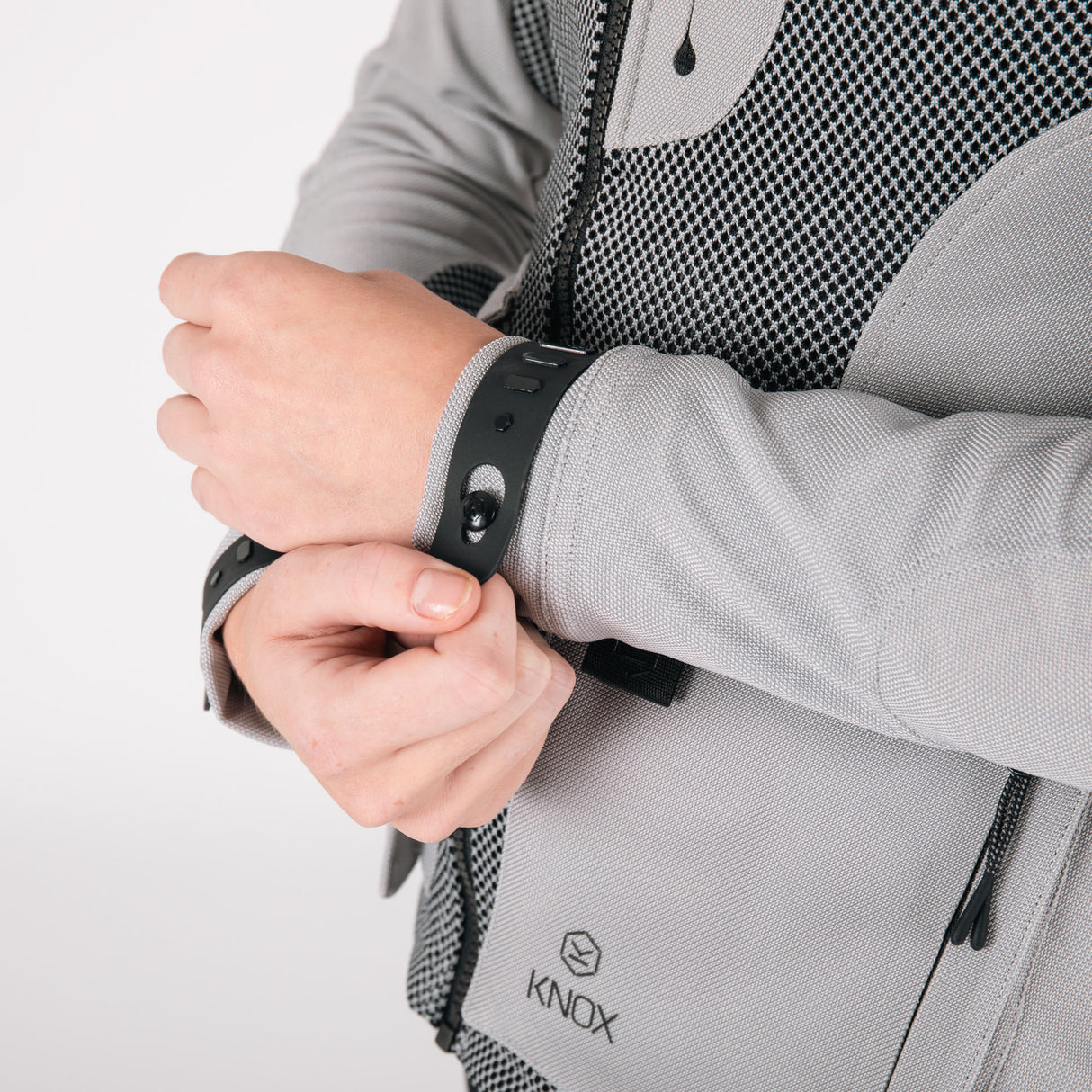 Knox Women's Tor Armoured Shirt & Waterproof Shell