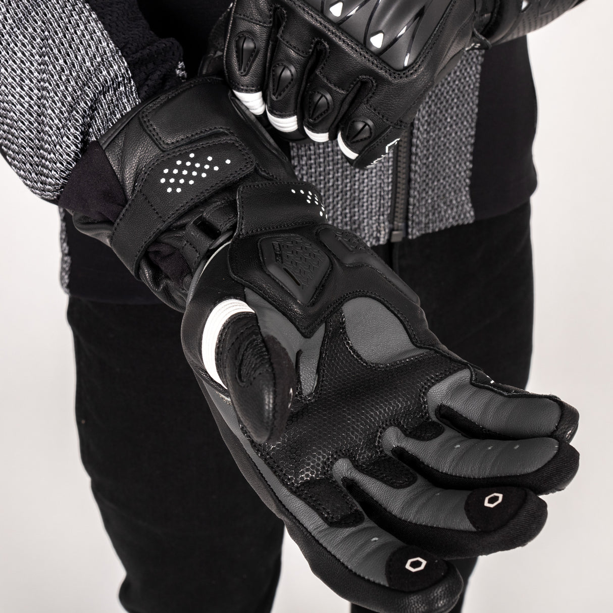 Knox Oulton MK2 Gloves