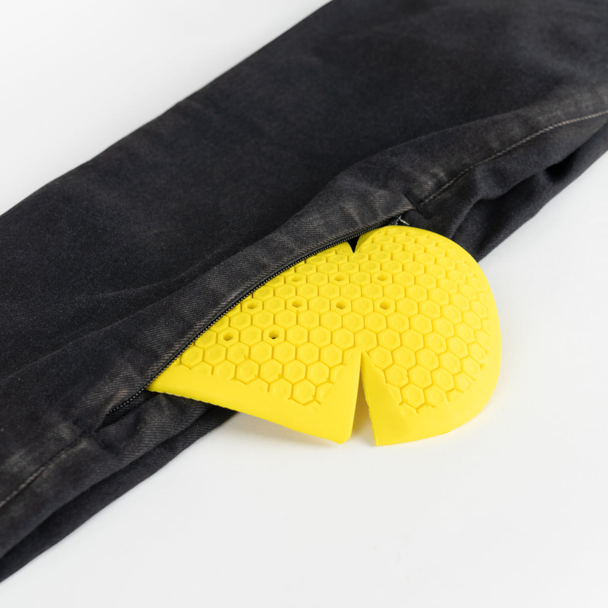 Knox Women's Cartmel Kick-Flare Jeans