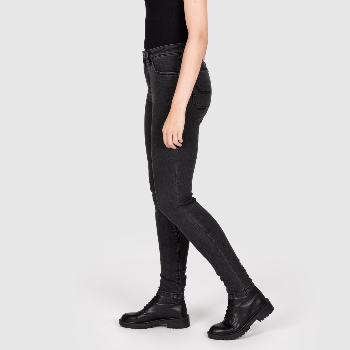 Knox Women's Colton Skinny-Fit Jeans