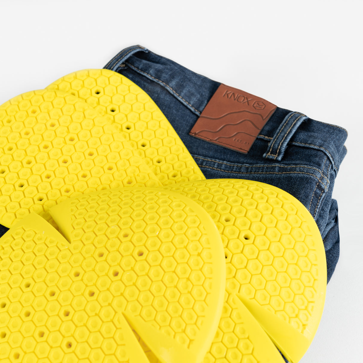 Knox Men's Kirkstone Straight-Fit Jeans