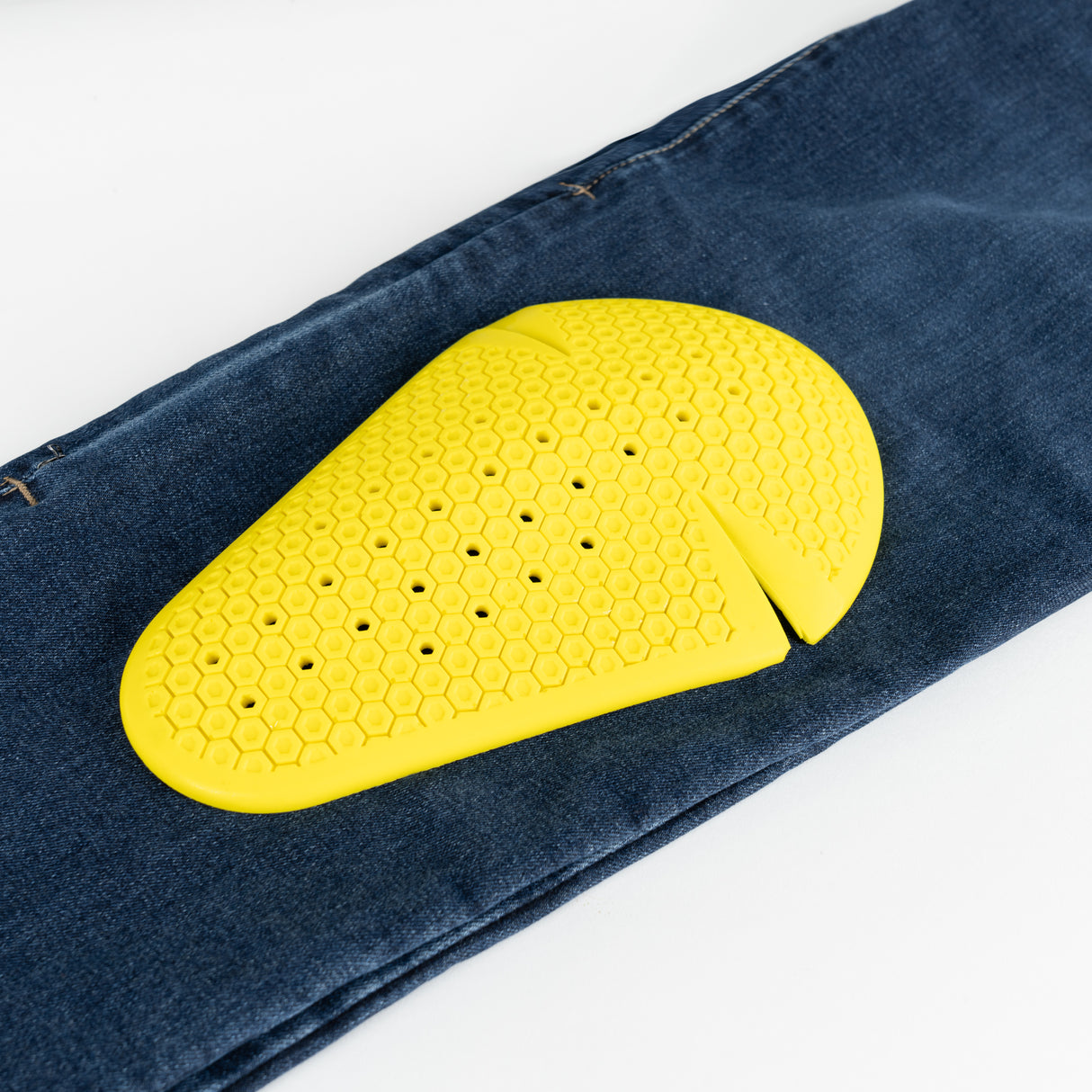 Knox Men's Kirkstone Straight-Fit Jeans